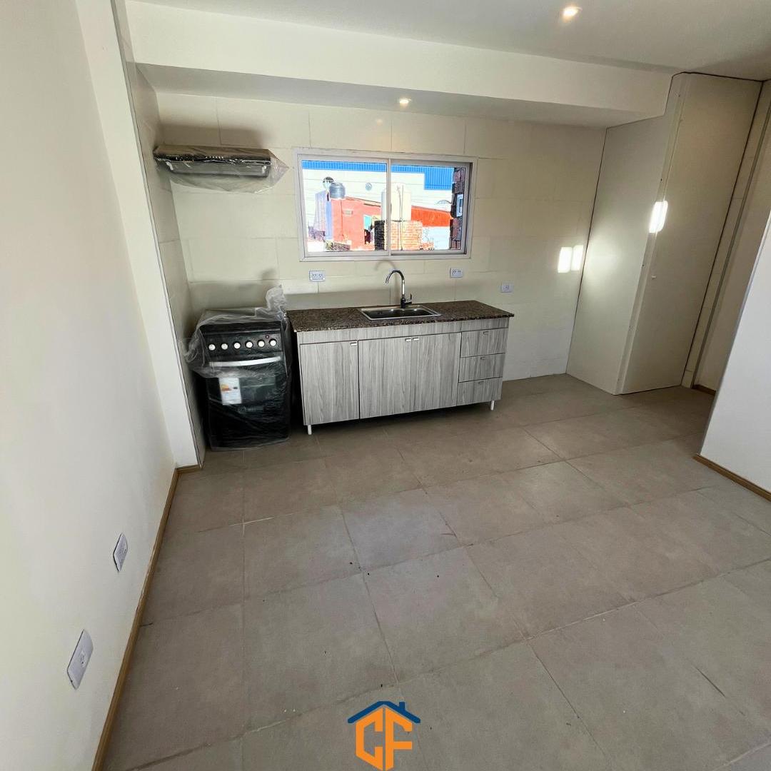 Foto de PH 4 AMBIENTES A ESTRENAR EN VENTA. APTO CRÉDITO Y SIN EXPENSAS EN, imagen 2