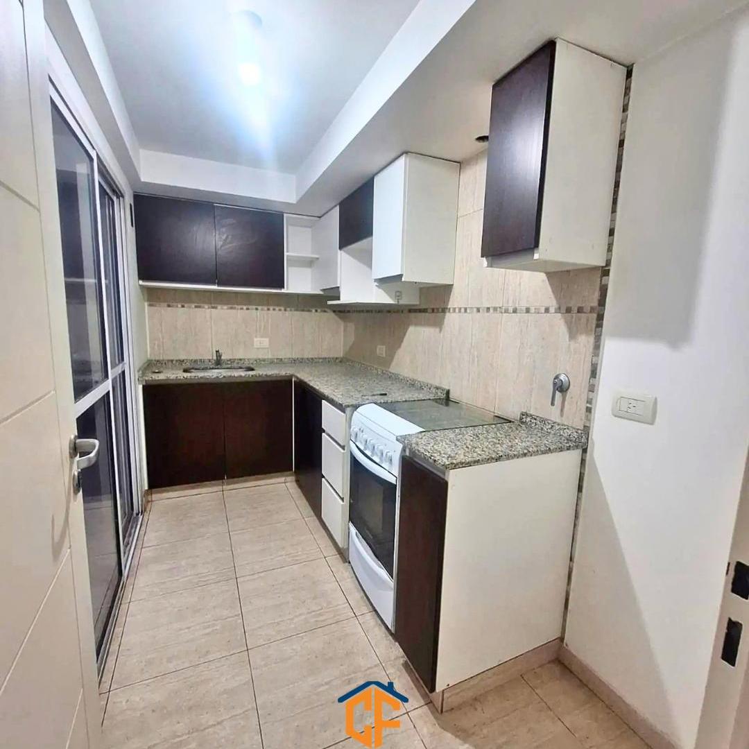 Foto de DEPARTAMENTO 3 AMBIENTES EN VENTA EN SAN MARTIN CENTRO, imagen 2