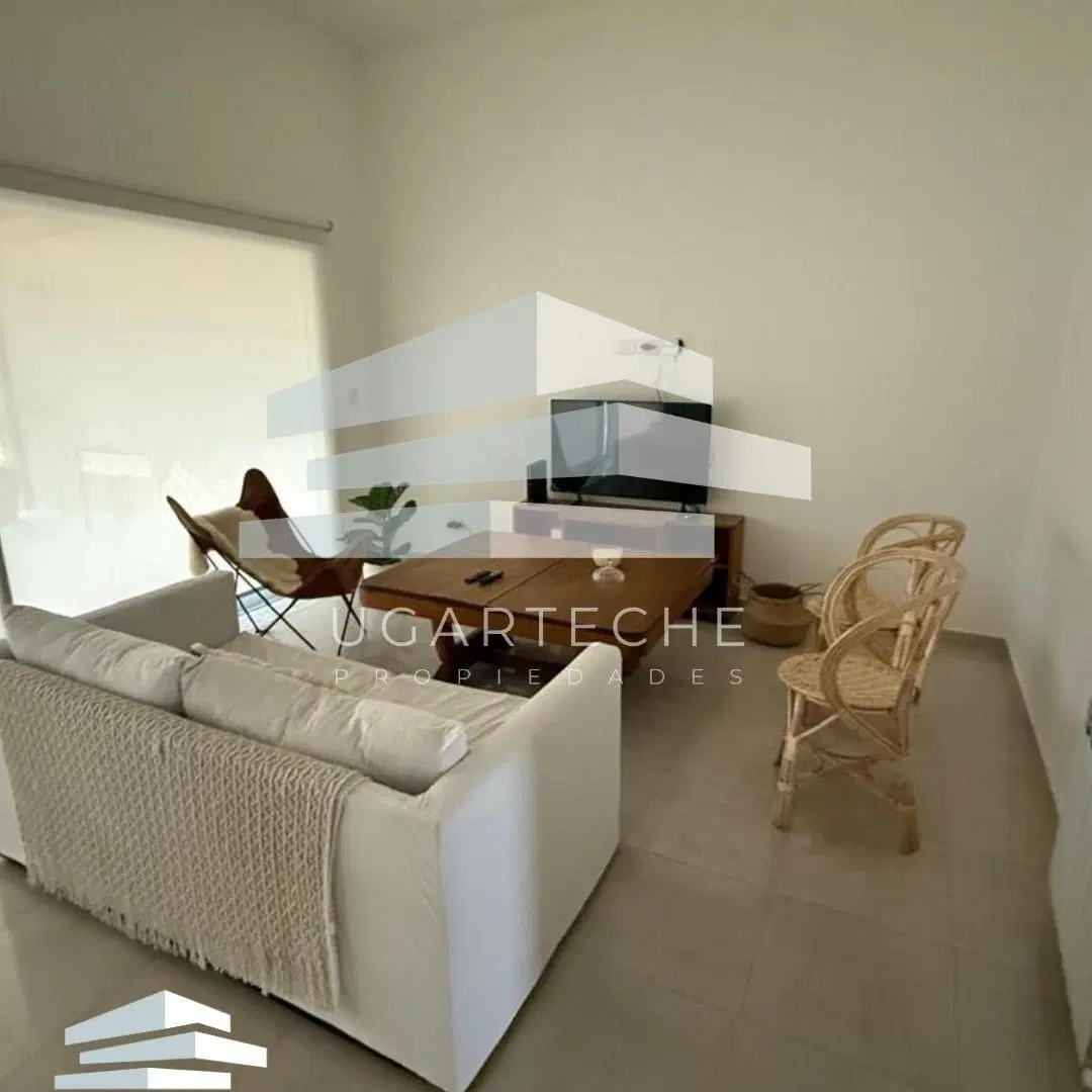 ALQUILER - Casa en Santa Juana, Canning 3