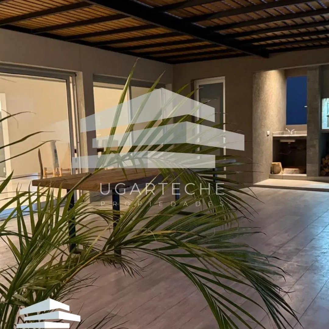 ALQUILER - Casa en Santa Juana, Canning 1