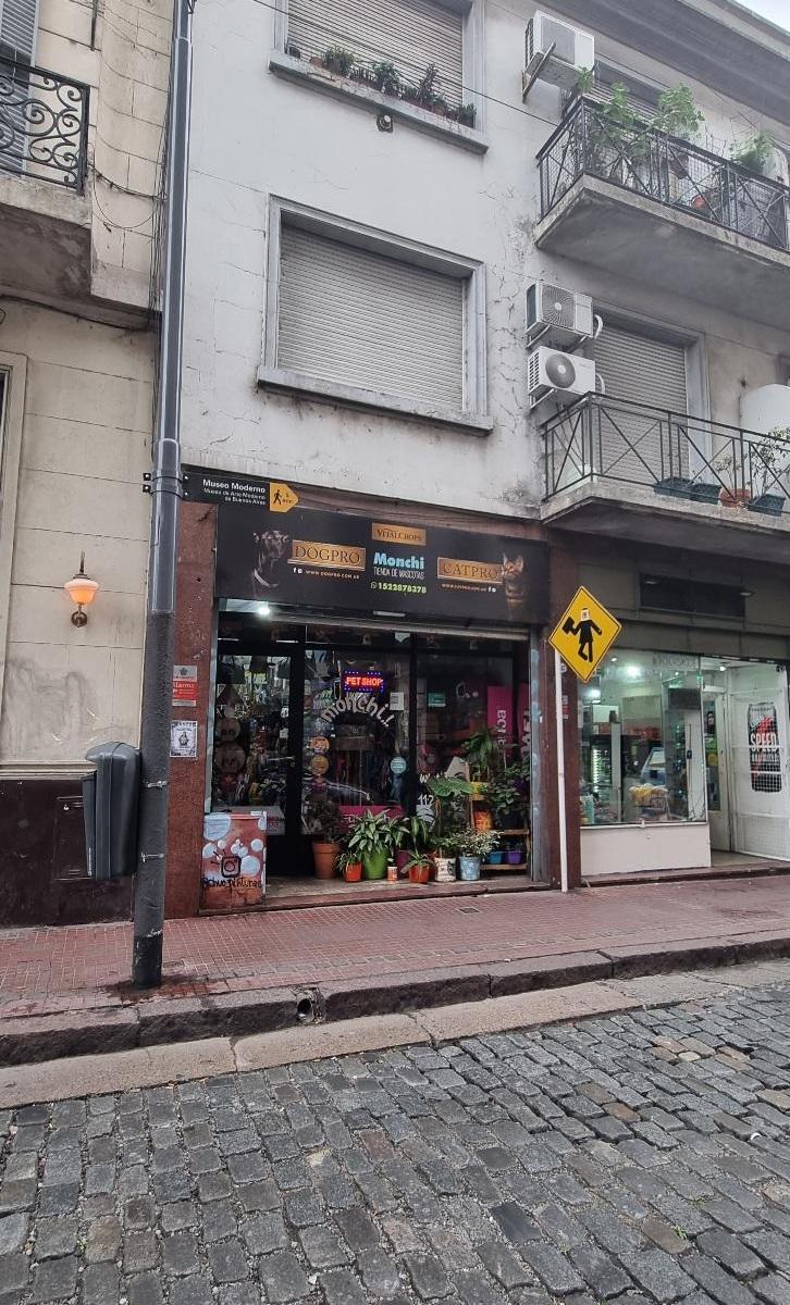 Local en Venta, Zona Muy Comercial 3
