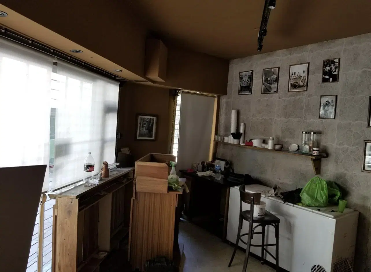 LOCAL EN ESQUINA (VENTA) 2