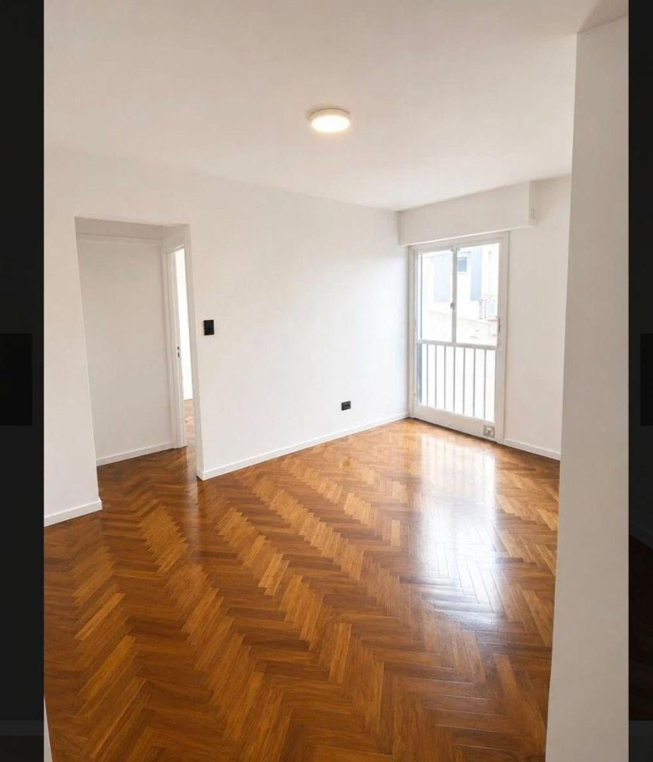 Foto de DEPARTAMENTO 2 AMBIENTES APTO PROFESIONAL (Parque Centenario), imagen 4