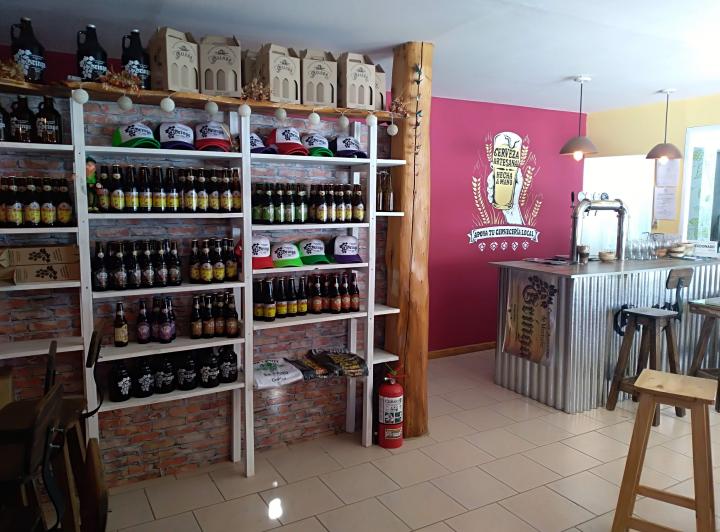 Caviahue – Venta – 2 departamentos y local comercial 4