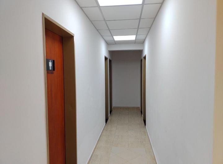 Plottier – Alquiler – Oficina – Zona centro 3