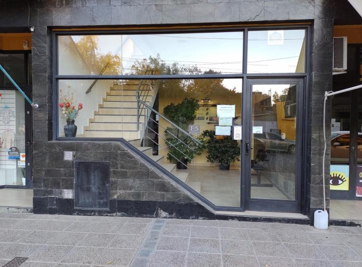 Plottier – Alquiler – Oficina – Zona centro 4