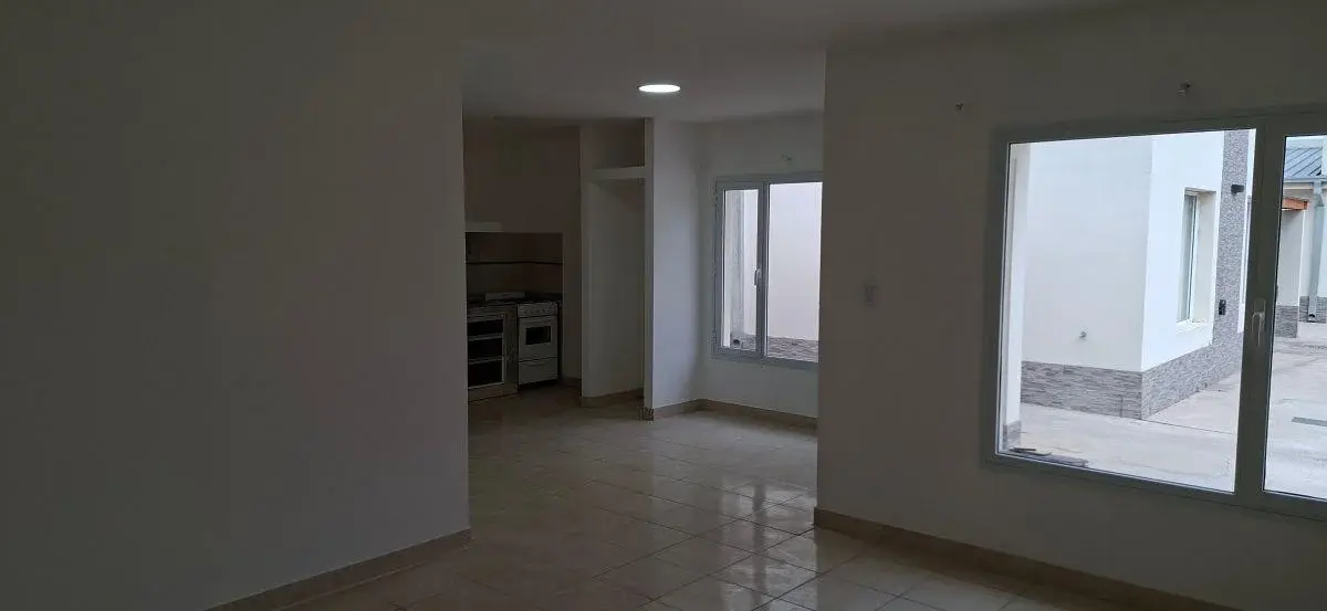 Plottier – Alquiler – Departamento – B° Aldeas del Sur 4