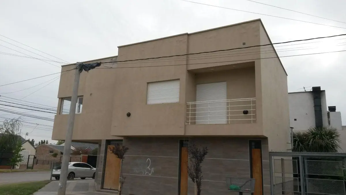 Plottier – Alquiler – Departamento – B° Pinar II 3