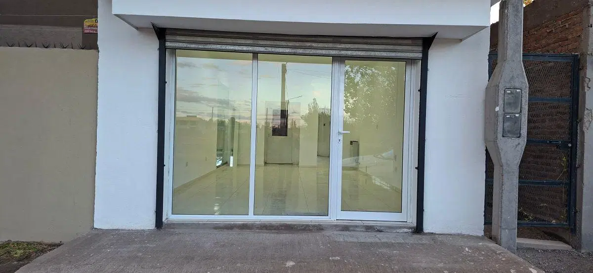 Plottier – Alquiler – Local Comercial – B° Pinar II 2