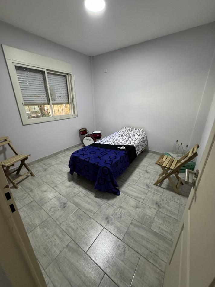 Departamento 4 Ambientes con Cochera en Planta Baja. 3