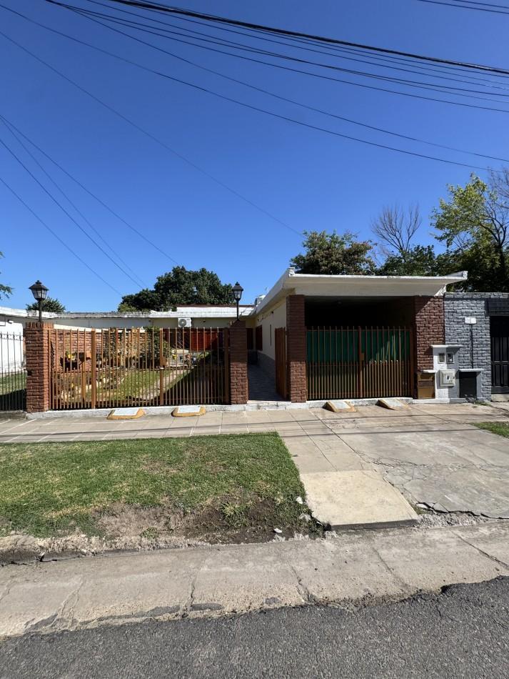 HERMOSA CASA DE 3 DORMITORIOS CON AMPLIO QUINCHO Y PILETA