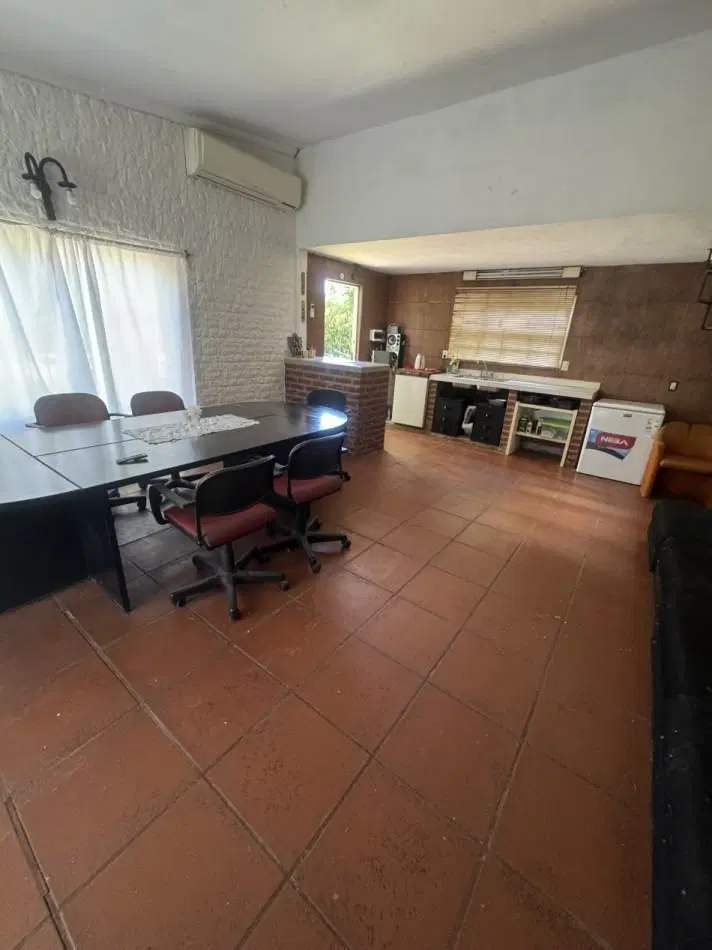 LOTE DE TERRENO DE 1.568 MTS EN ZONA COMERCIAL Y RESIDENCIAL 2