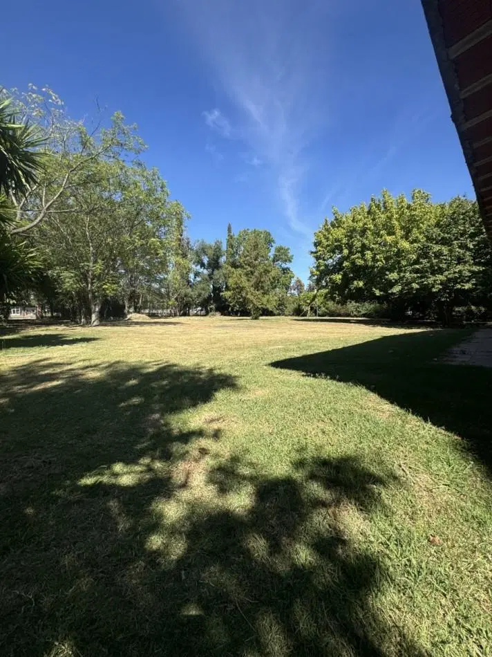 LOTE DE TERRENO DE 1.568 MTS EN ZONA COMERCIAL Y RESIDENCIAL 4