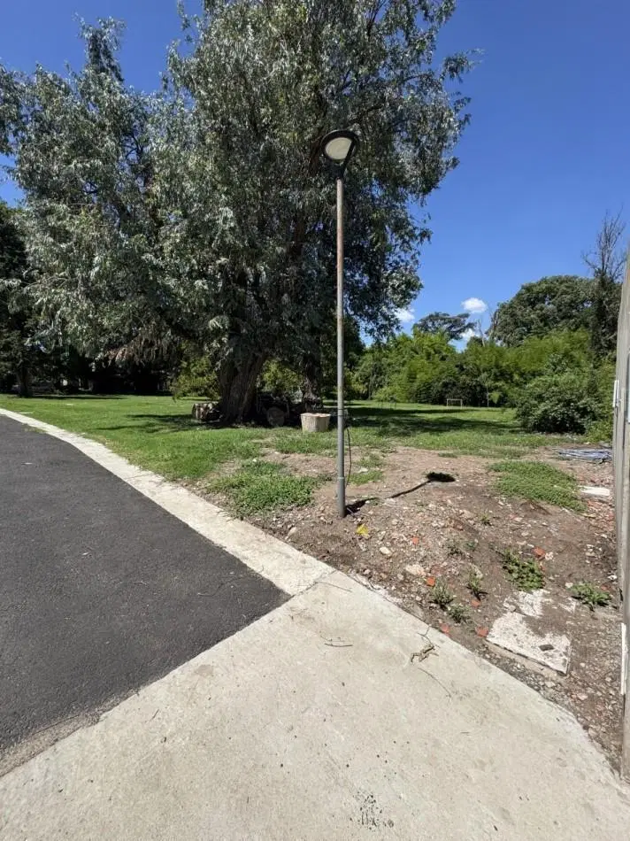 LOTE DE TERRENO 10,40 X 27 MTS EN BARRIO CERRADO CON PORTON LOS GORRIONES 5