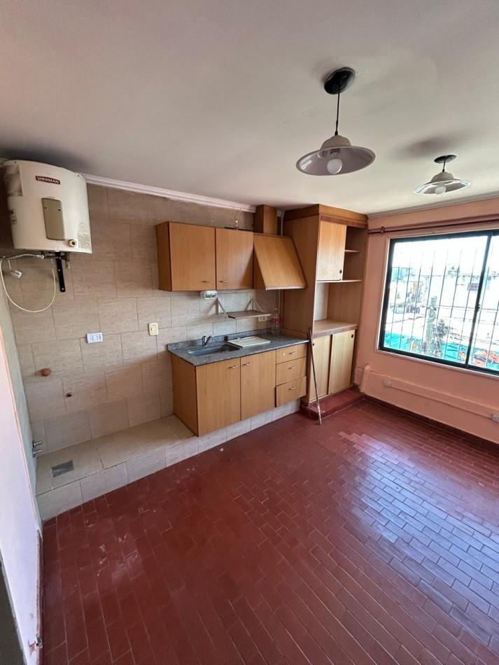 Foto de DEPARTAMENTO MONOAMBIENTE EN ALQUILER EN EL CENTRO DE JOSE C PAZ, imagen 1