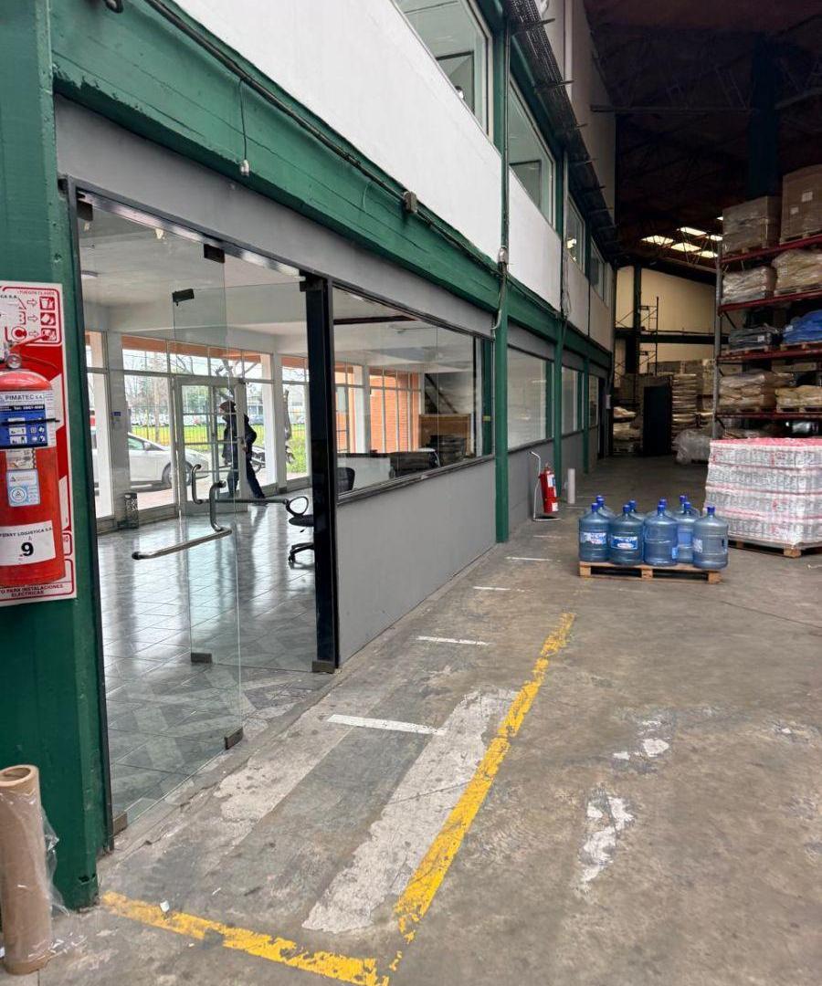 Foto de Galpon de 6508 m² en alquiler en Burzaco, imagen 5