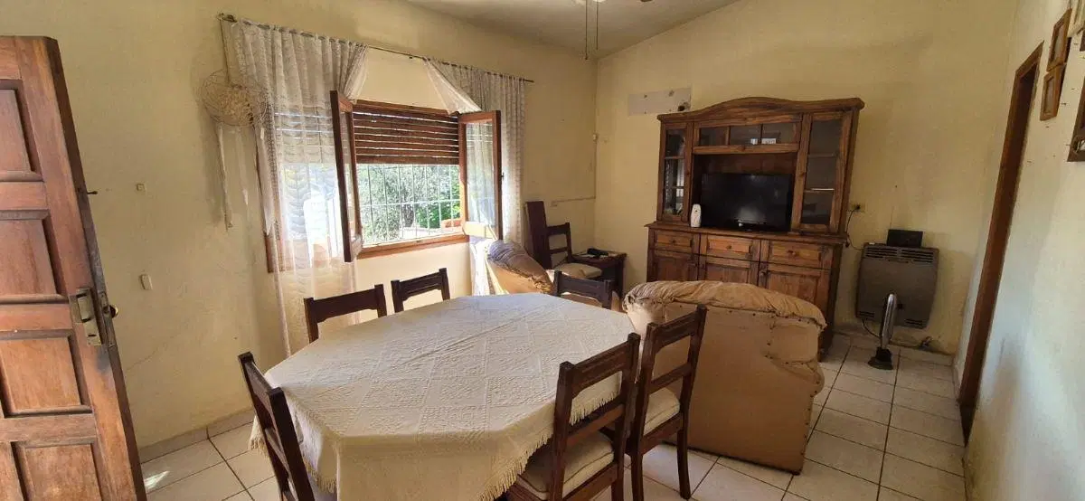 CASA 3 DORM - B° STOECKLIN - LA CALERA 4