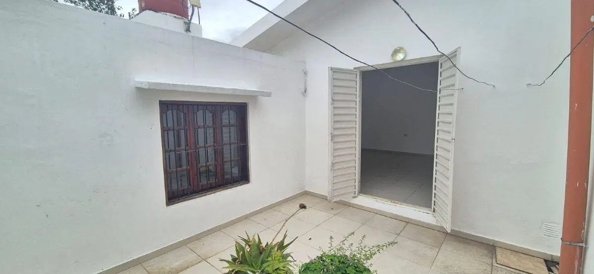 CASA EN VENTA 3 DORMITORIOS, LA CALERA, STOECKLIN 4