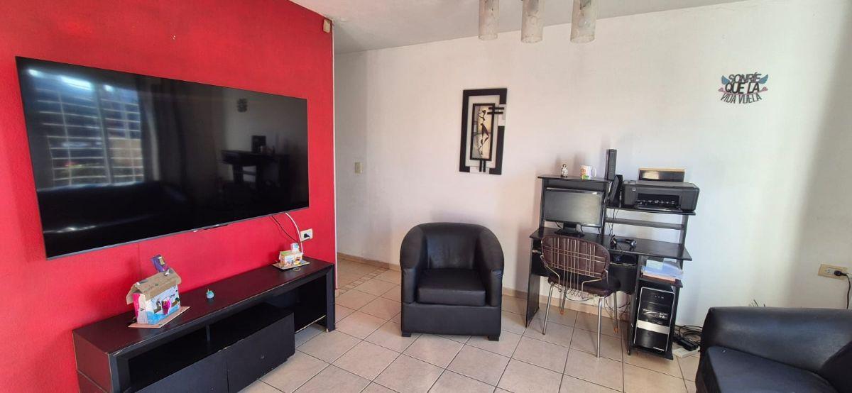 Foto de VENTA. CASA 3 DORMITORIOS, LA CALERA, APTA CREDITO, imagen 3
