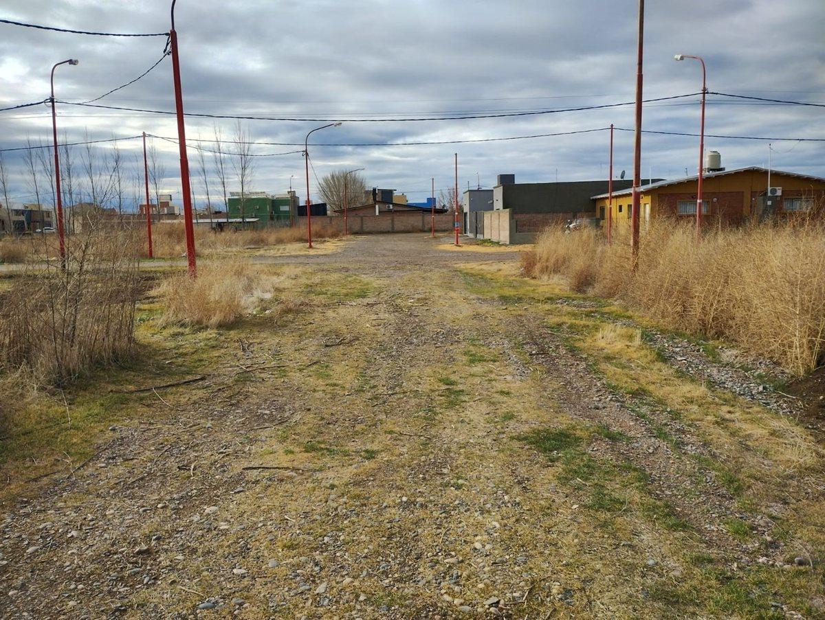 Venta Terreno B° Las Lilas, Lote 01, Allen. 4