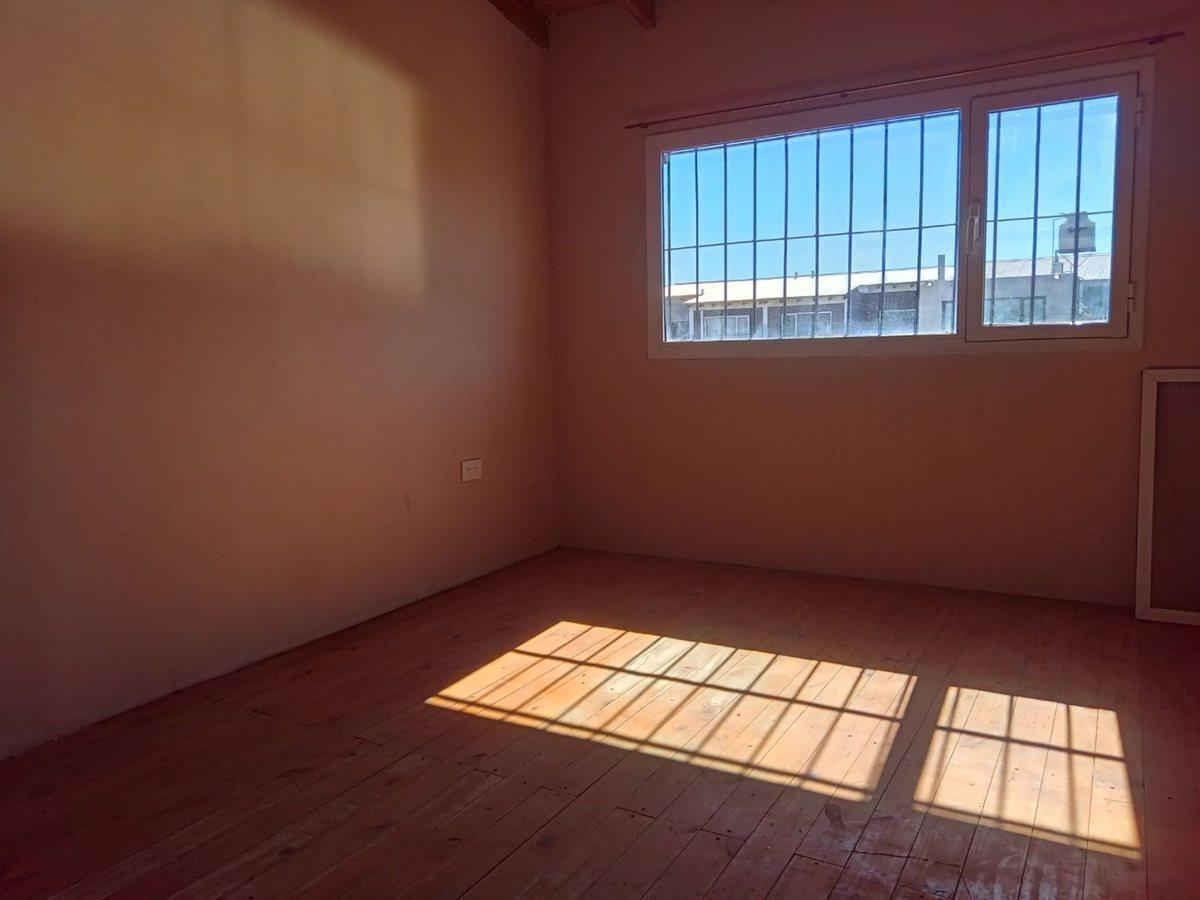 Venta Duplex 3 Dorm + Taller/deposito B La Dolfina 4