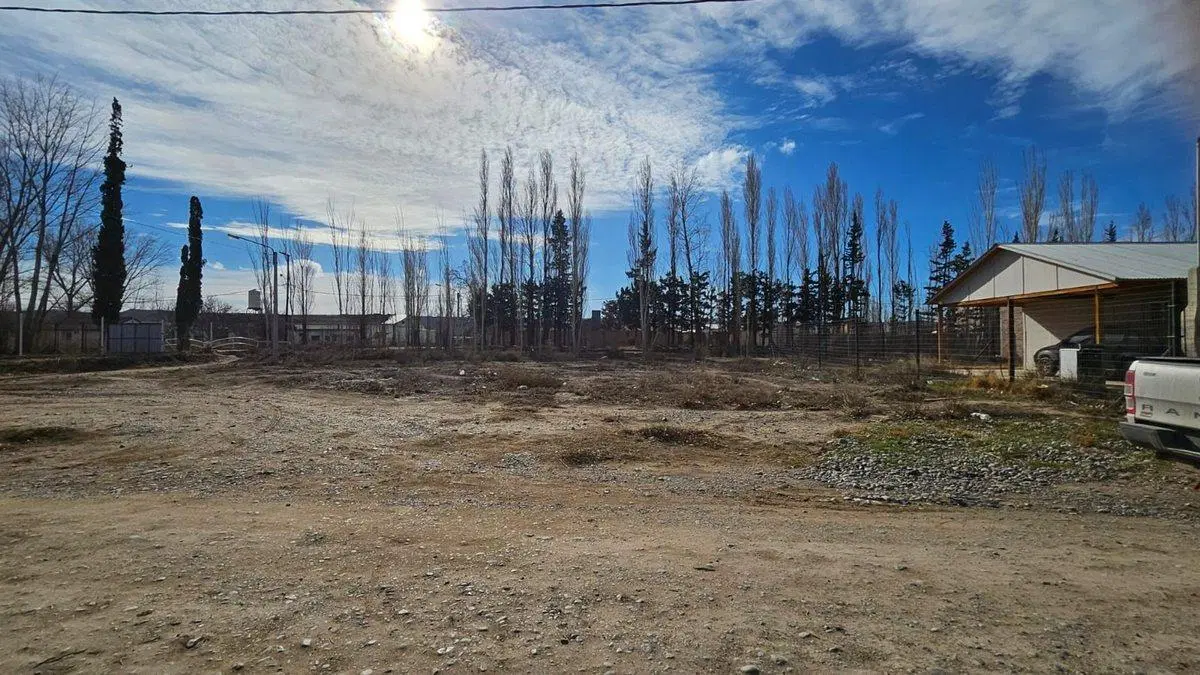 TERRENO EN VENTA B° VENEZIA PLOTTIER 4