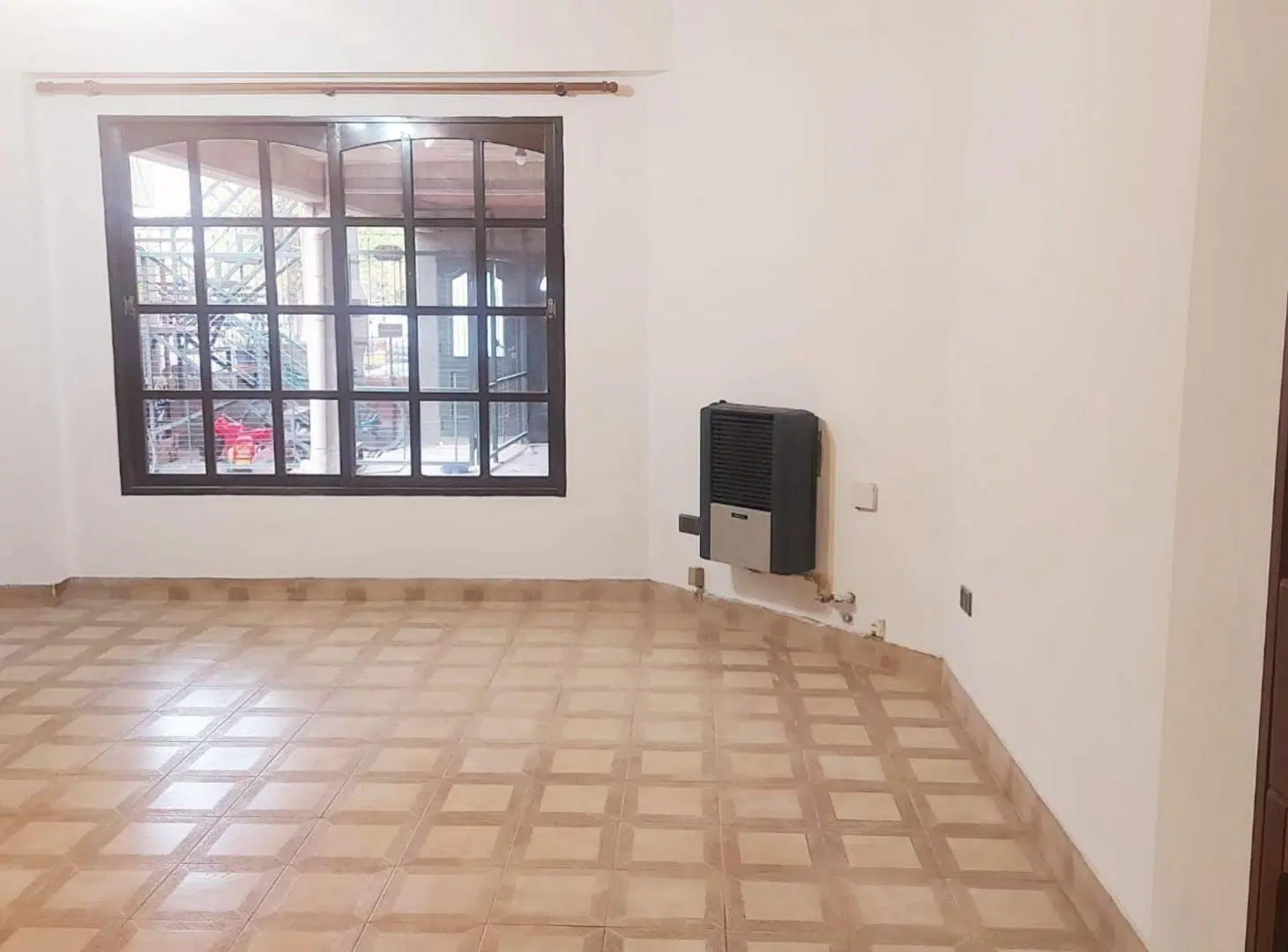 NEUQUEN , CASA 3 HABITACIONES C/ IMP. INCLUIDOS 5