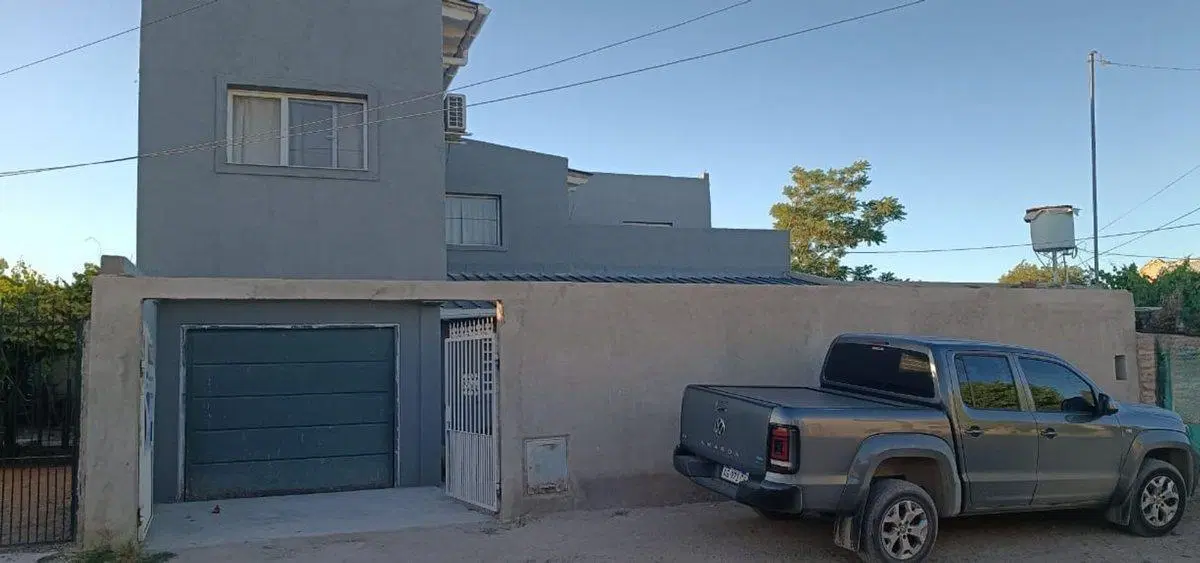 Venta Casa 4 dormis, garaje, piscina APTA CREDITO 3