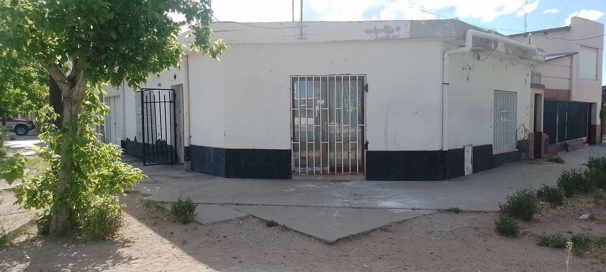 Propiedad en esquina céntrica de Cutral Co