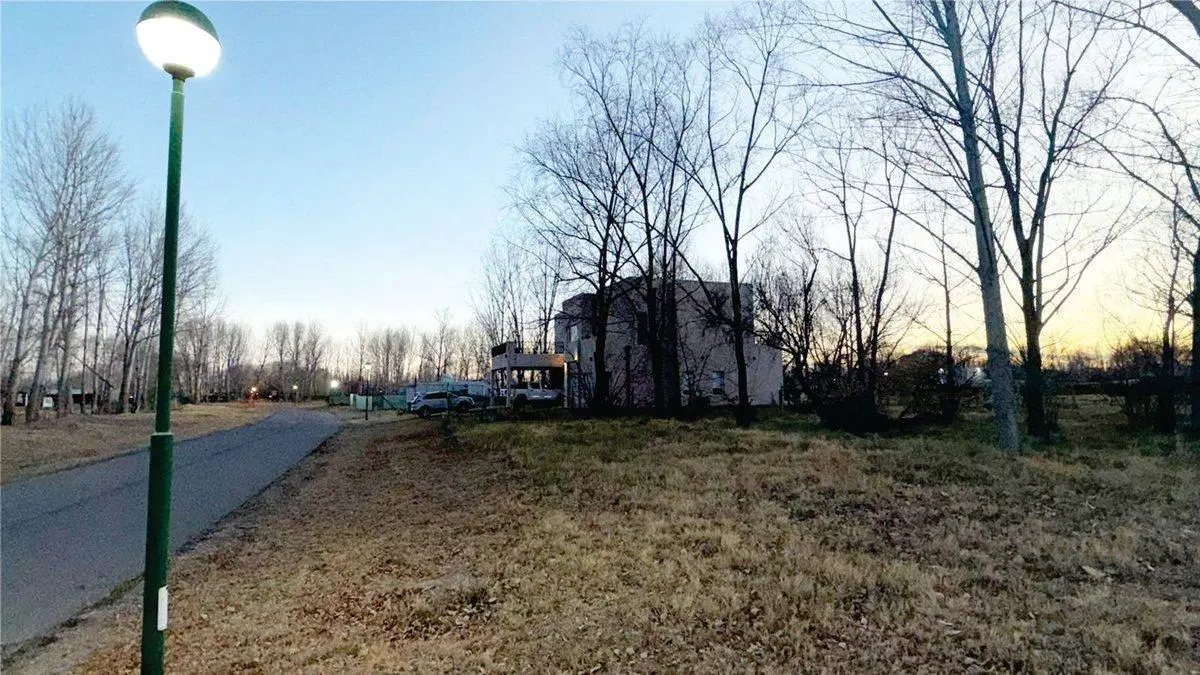 VENTA - TERRENO UF 282  B° Los Canales de Plottier 2