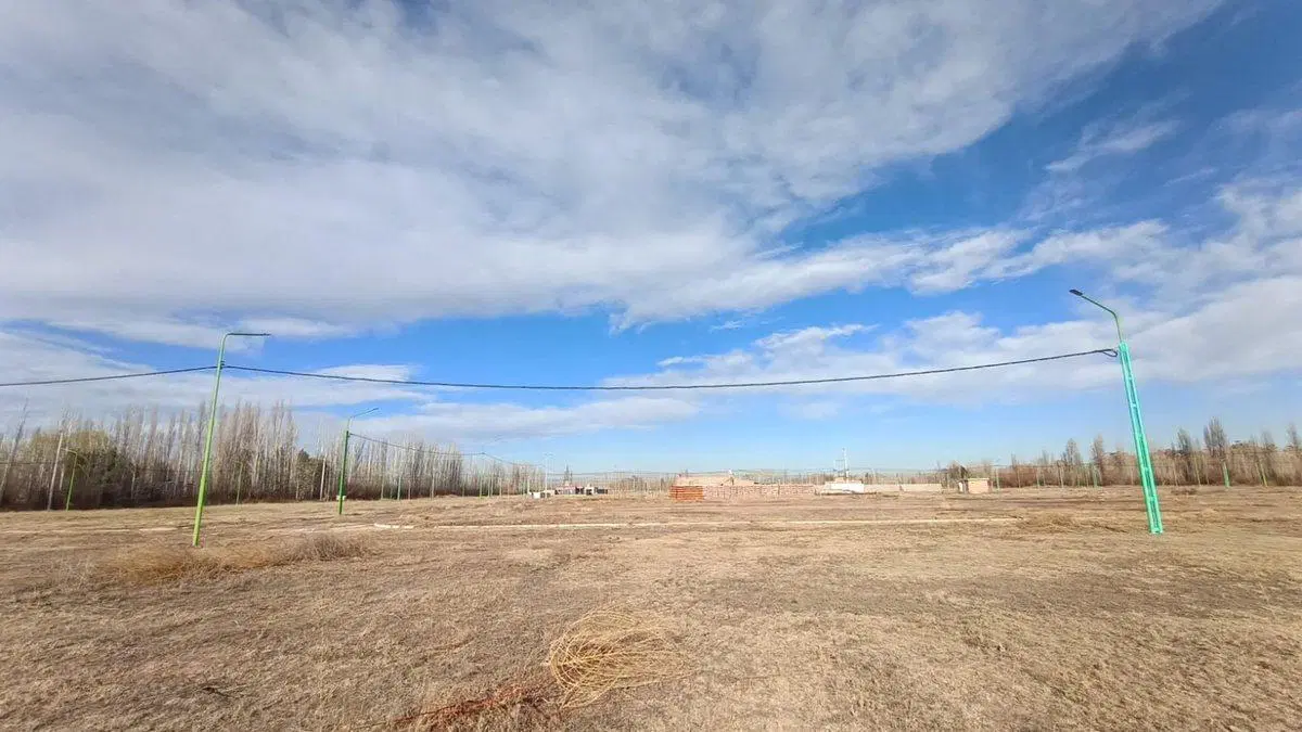 TERRENO CON PLATEA EN VENTA - LOTEO EMANUEL 1 4