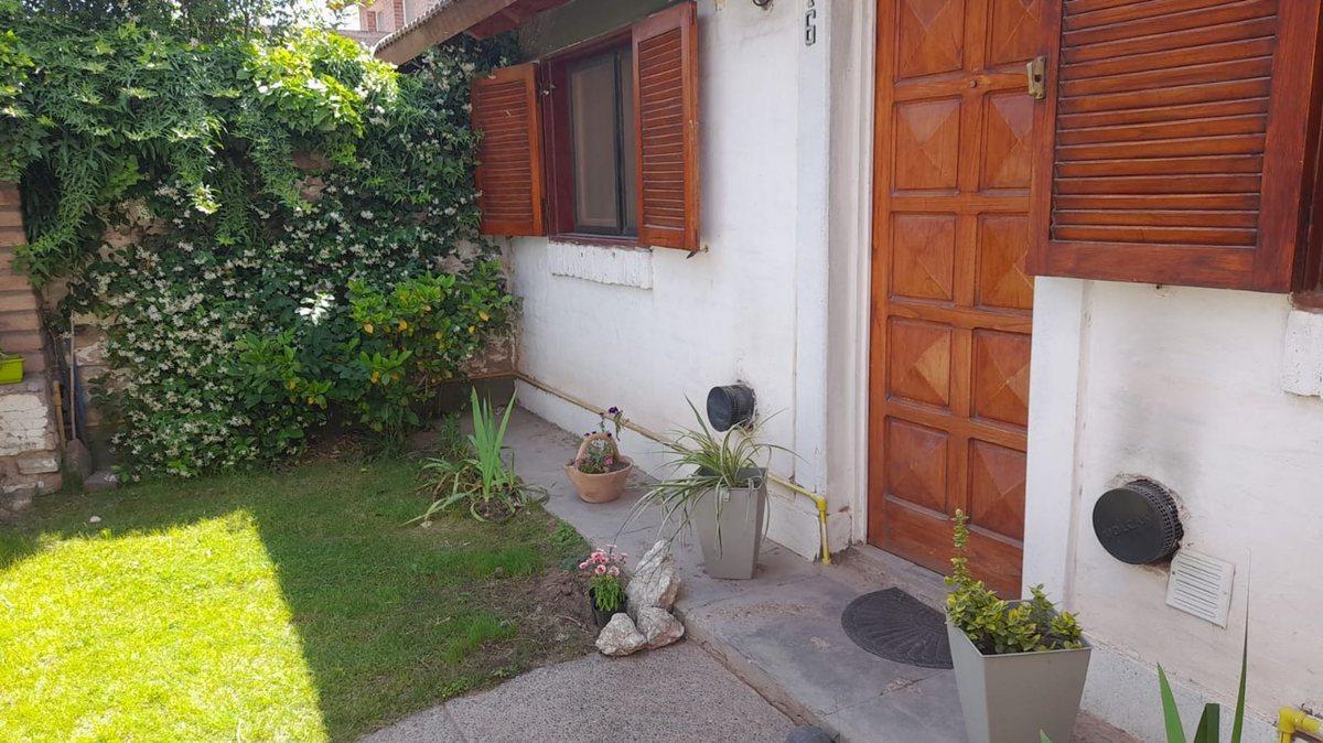 VENTA EXCELENTE PROPIEDAD EN CENTENARIO
