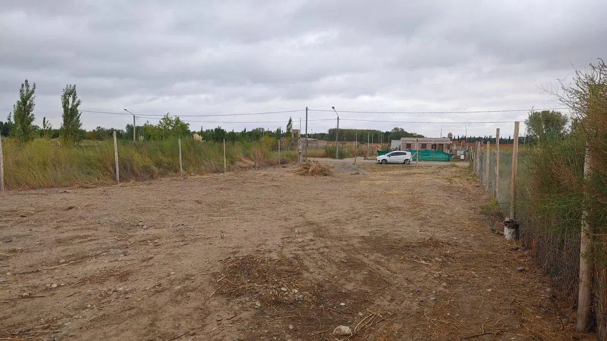 VENTA TERRENO 752M2 EN LA CIUDAD DE PLOTTIER 3