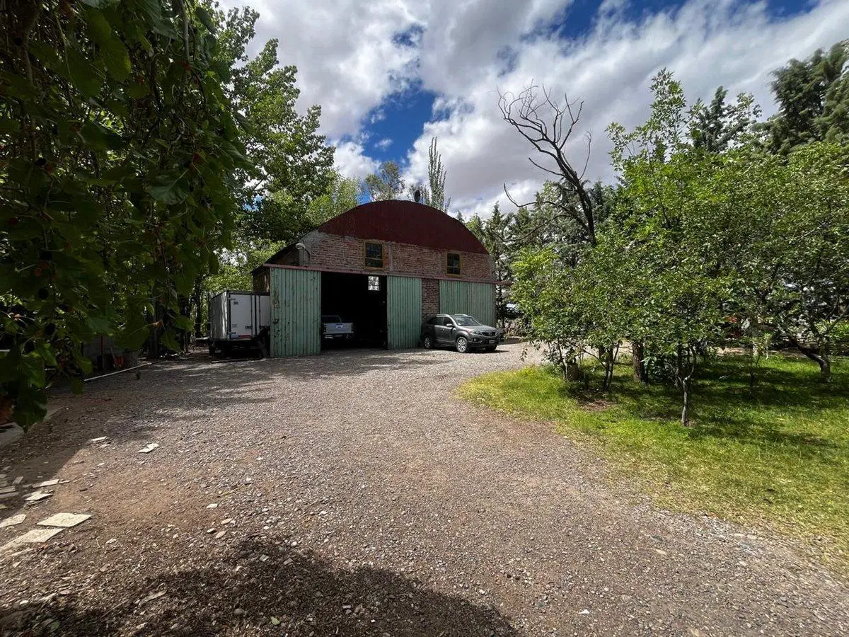 VENTA DE CHACRA 4.7 HA CON CASA + GALPÓN PLOTTIER 4