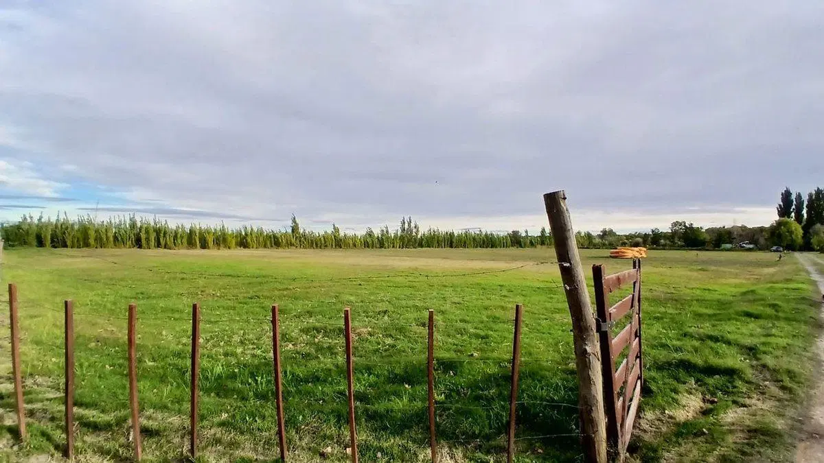 Venta excelente terreno en Barda del medio 2