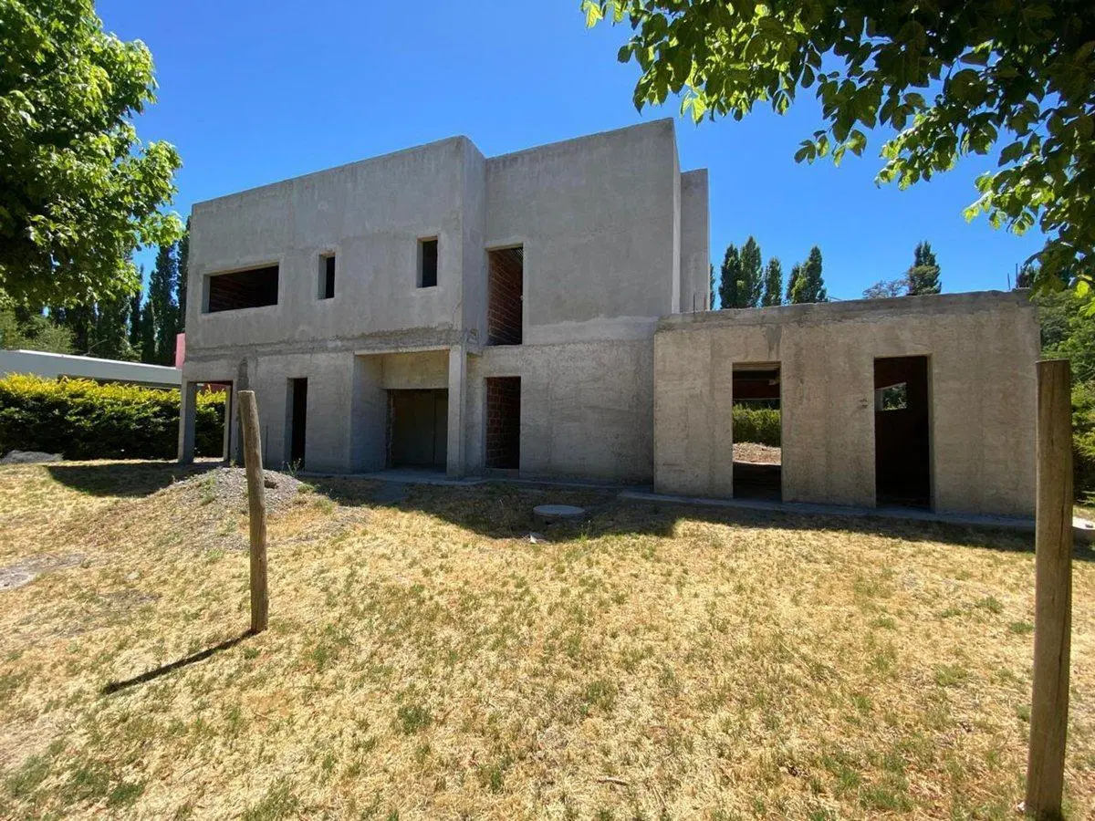 VENTA DE CASA B° SANTA RITA PLOTTIER NQN 5
