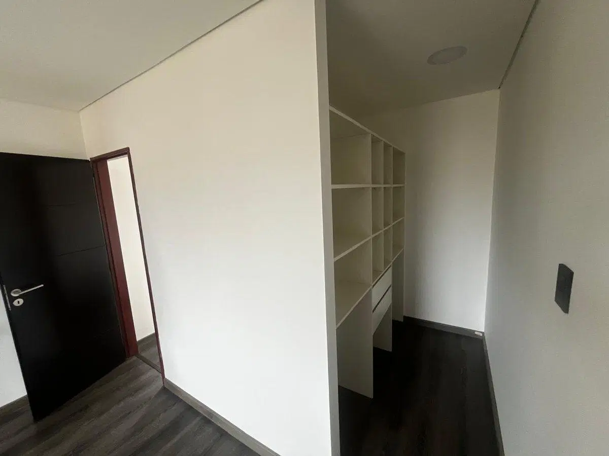 VENTA DUPLEX 3 DORMITORIOS B°LA CASONA ll PLOTTIER 5