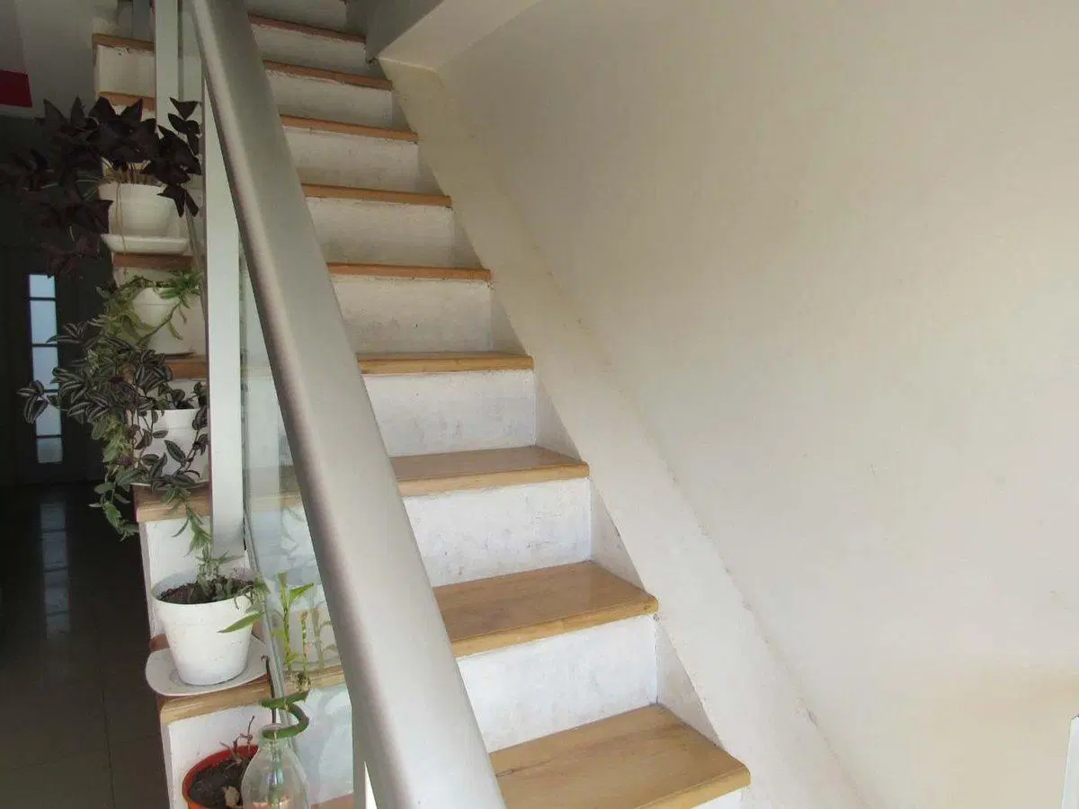 Venta CASA | 4 DORM | B° 107 VIVIENDAS | PLOTTIER 5