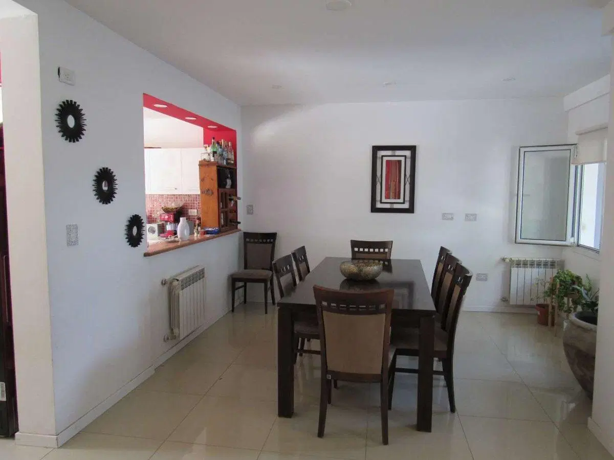 Venta CASA | 4 DORM | B° 107 VIVIENDAS | PLOTTIER 2