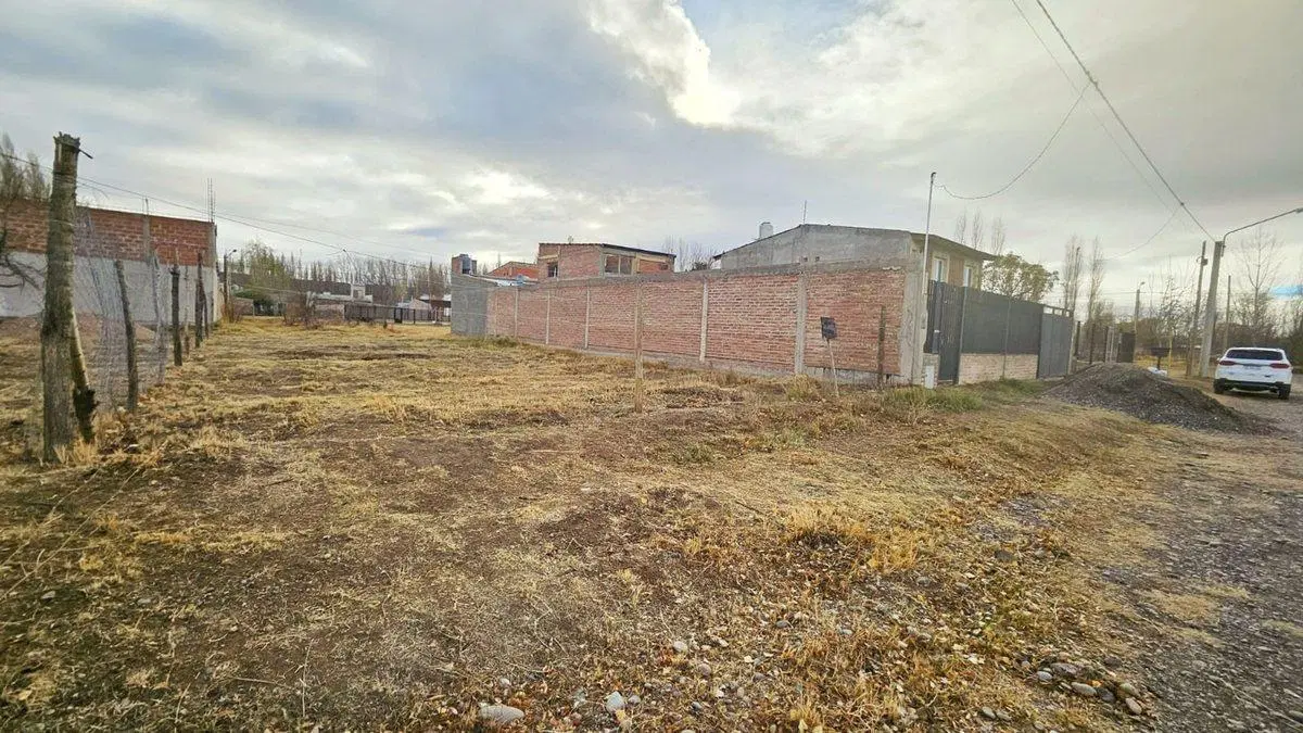 TERRENO EN VENTA EN Bº CAMINOS DEL SOL FINANCIADO 4