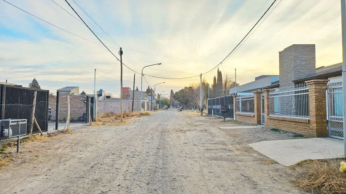 TERRENO EN VENTA CON PLATEA Y CIMENTACIÓN 4