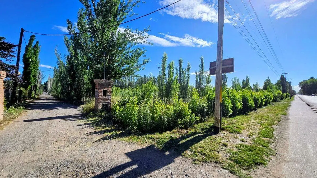 TERRENO AMPLIO APTO DESARROLLO - RESIDENCIAL 4