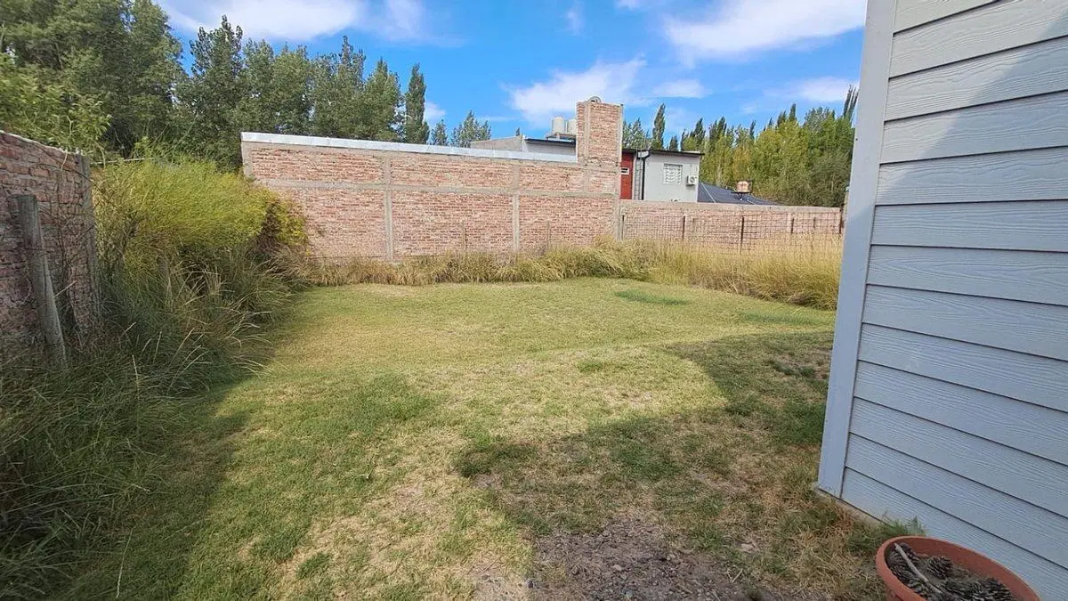 VENTA | CASA 2 DORM | B° ALTOS DE CNEA | PLOTTIER 3