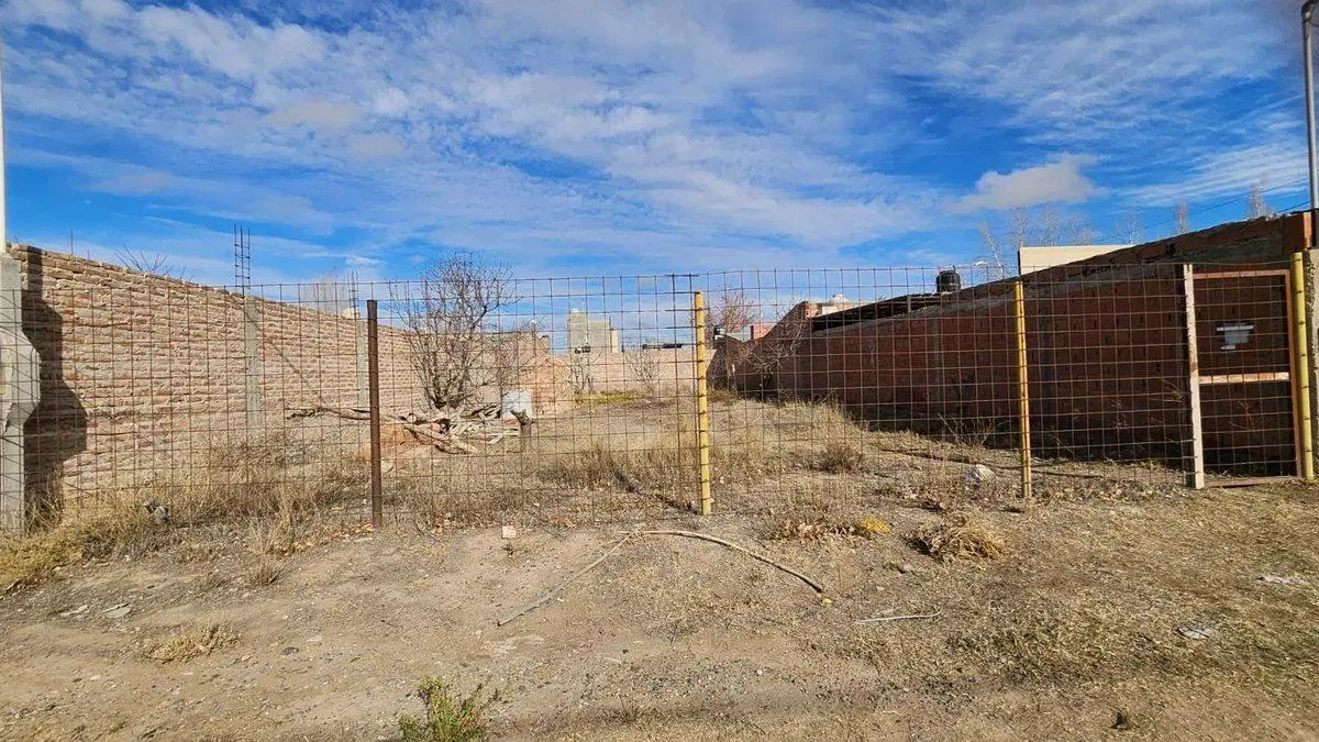 TERRENO EN VENTA B° VENEZIA PLOTTIER 2