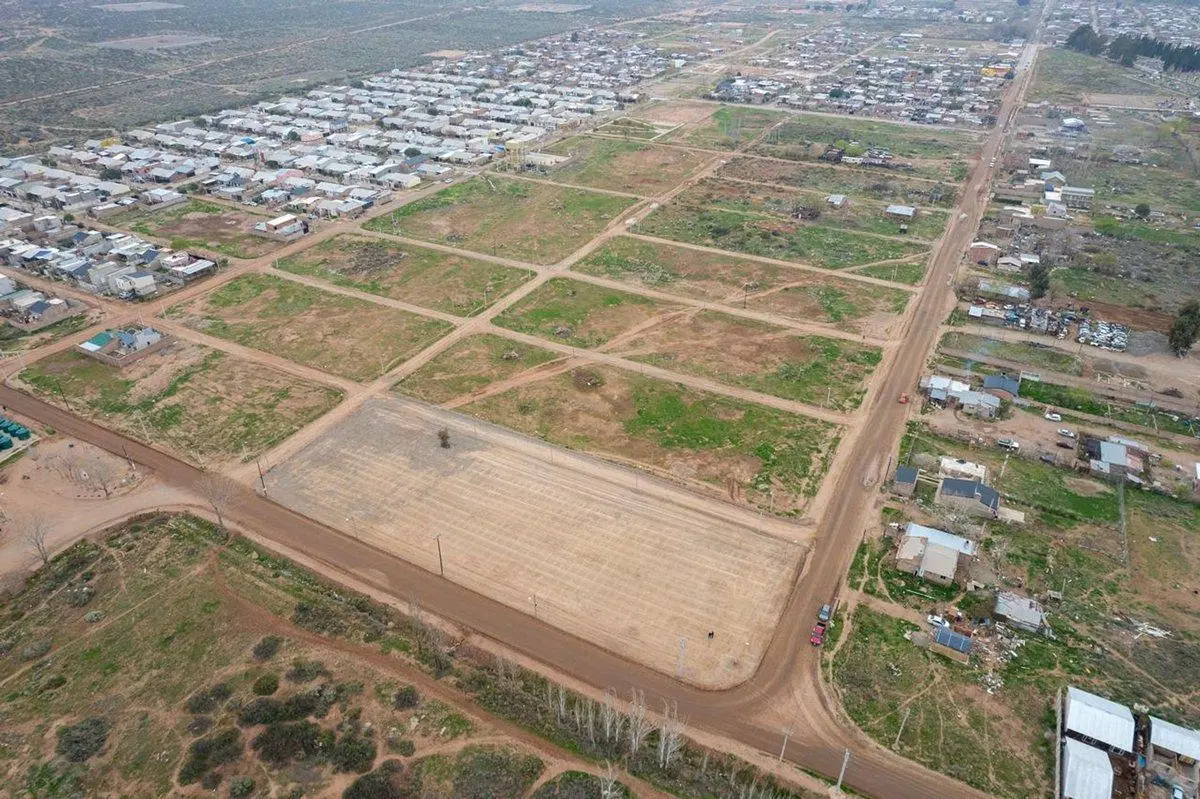 Venta Lote 232m2 - B° Portal del Norte -Plottier 3