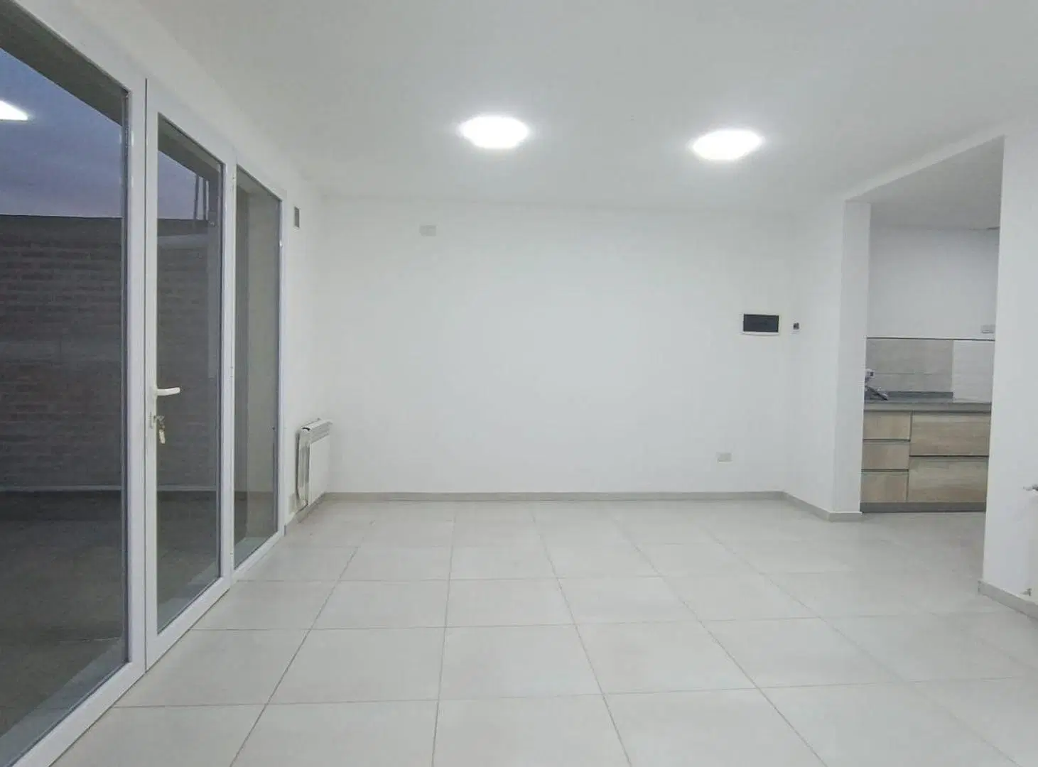 DÚPLEX EN ALQUILER – 2 DORM | PLOTTIER 4
