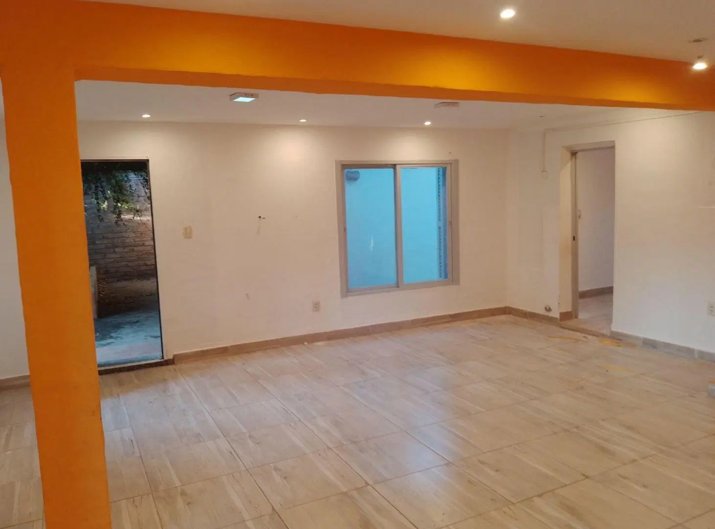 ALQUILER CASA, BATILANA 482, PLOTTIER 5