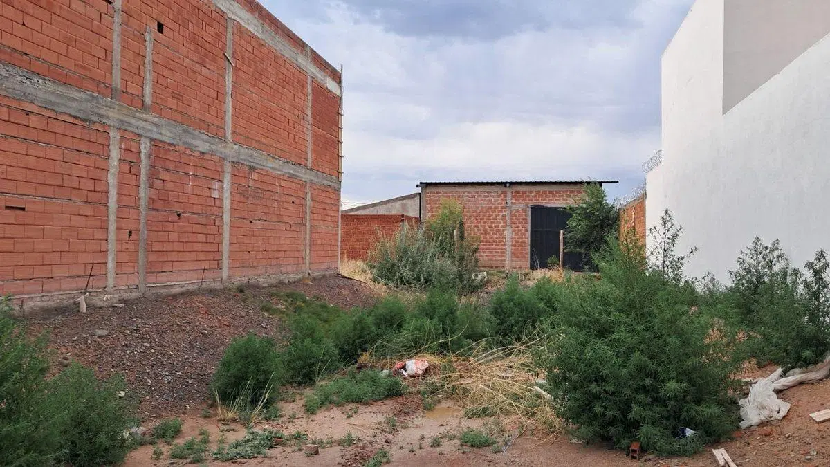 Venta Terreno 303m2, Jardines II, Neuquén Capital 5