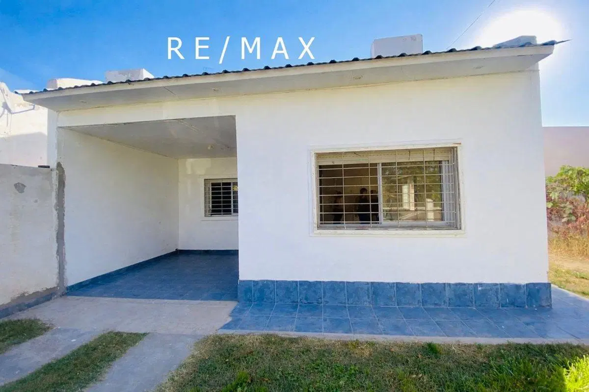 REMAX VENDE EN EXCLUSIVA 3
