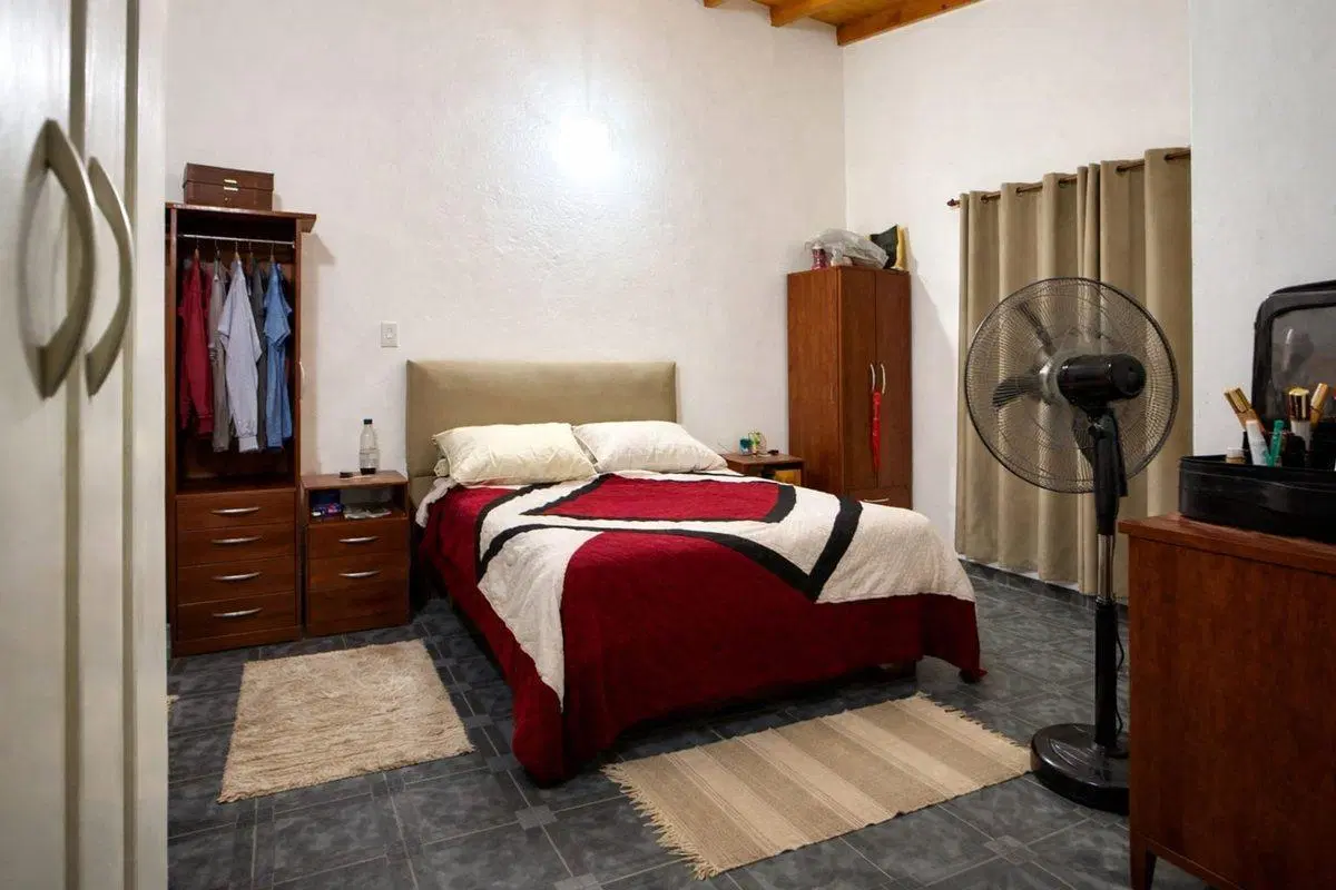 CASA EN VENTA - BARRIO PISICULTURA 4